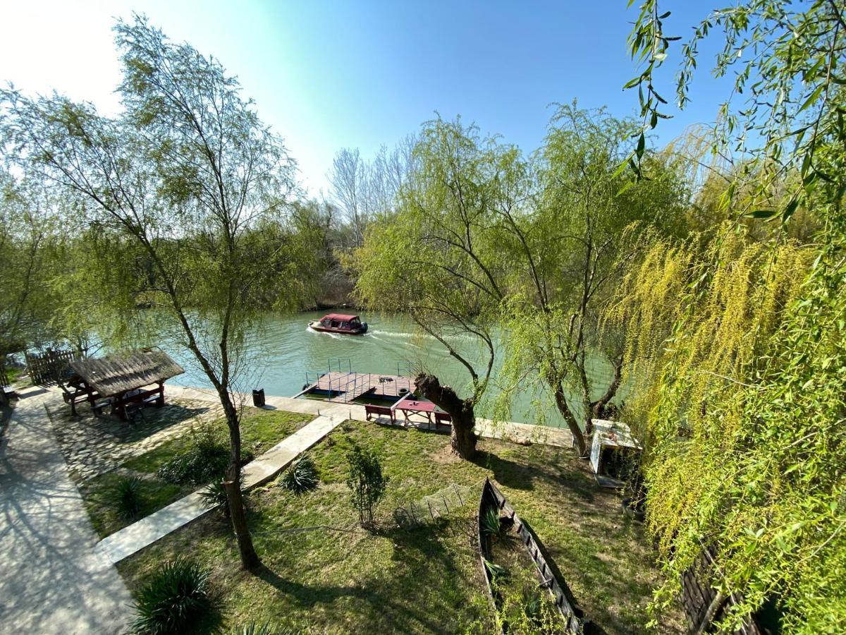 Pensiunea Uzlina Tulcea Luaran gambar