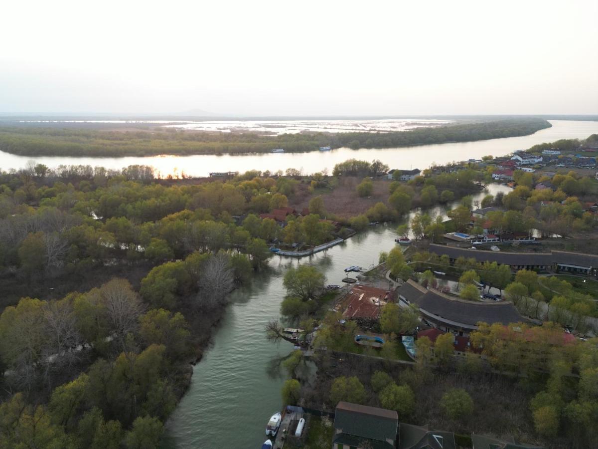 Pensiunea Uzlina Tulcea Luaran gambar